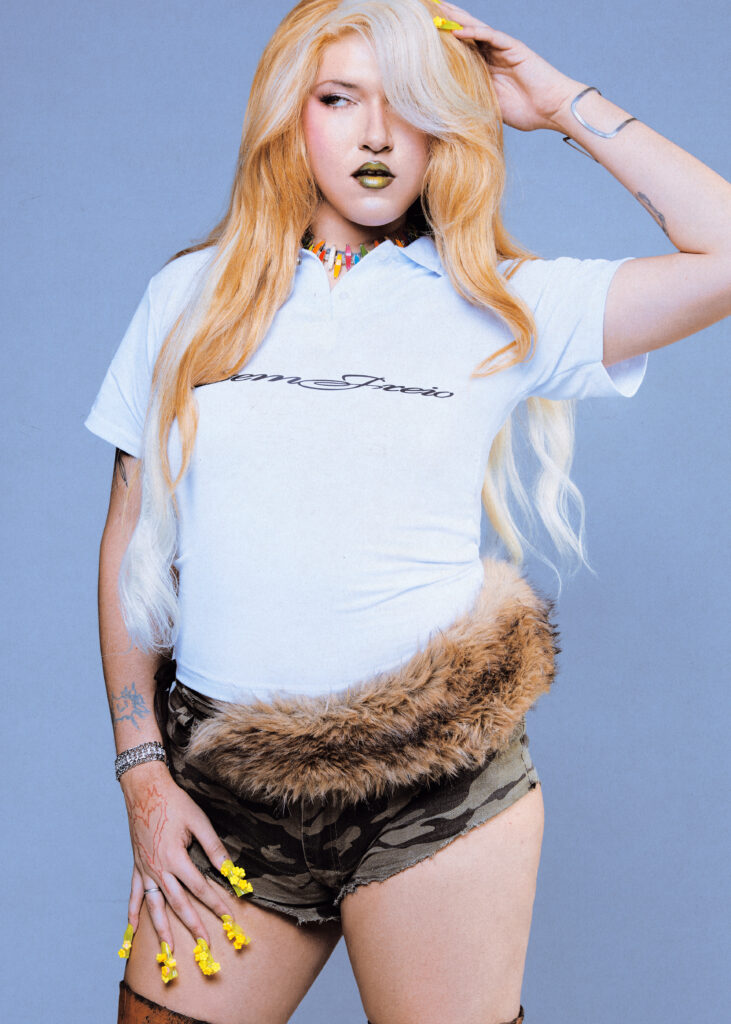 mulher loira