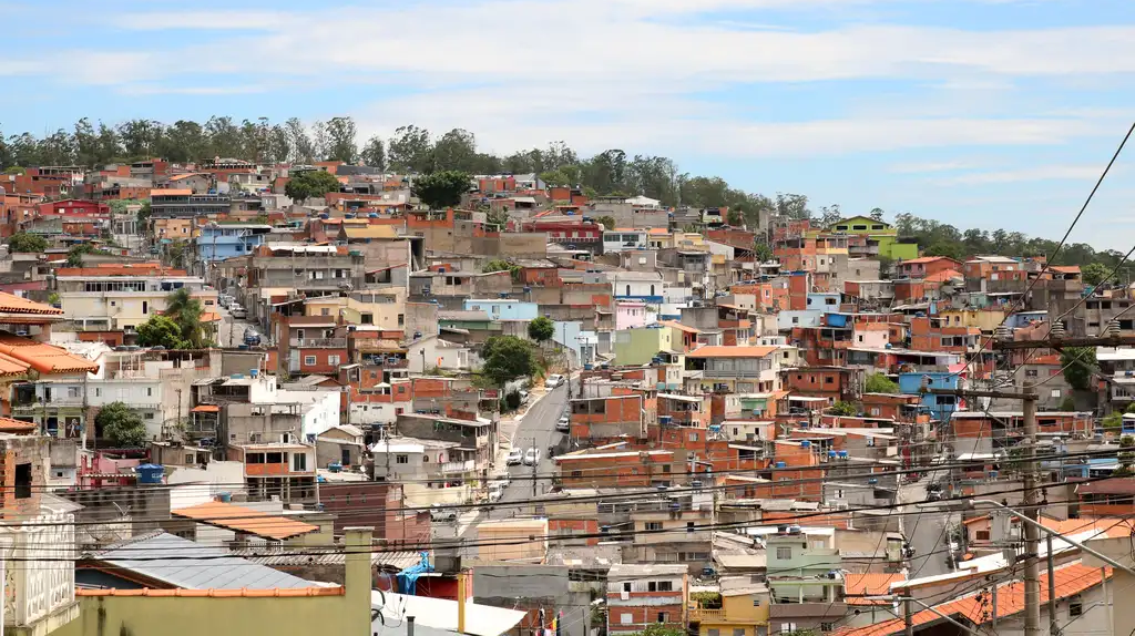 iptu capa casas de periferia