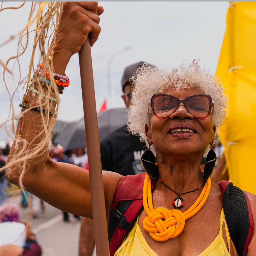 A marcha de Lenny Blue: quando a velhice negra exige ser vista